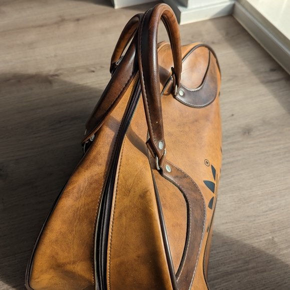 Vintage Adidas Sports Bag - Picture 3 of 5